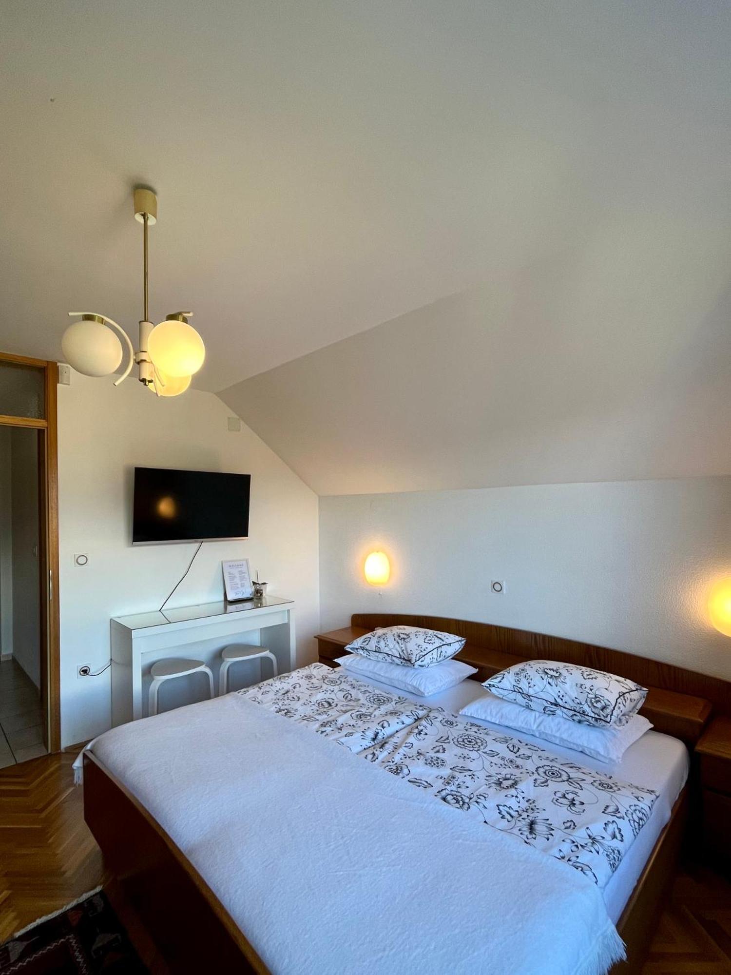 Lakeview Guesthouse & Chalet Bled Exterior photo